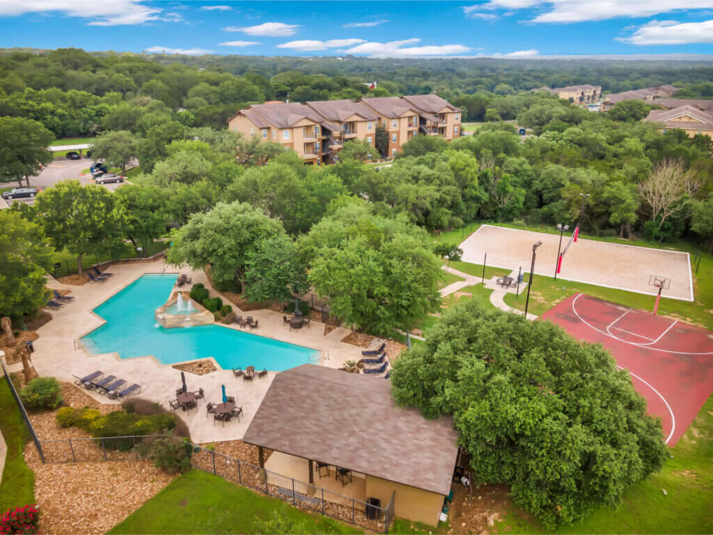 Top 5 Pools in San Marcos for Texas State University Students